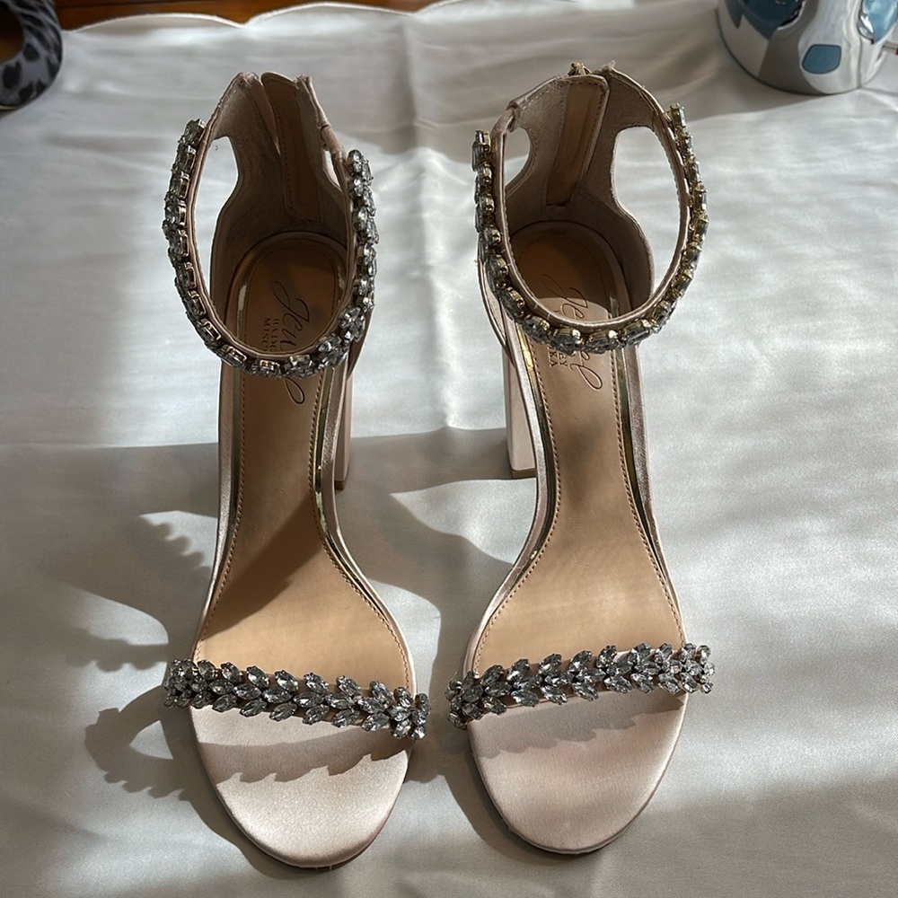 🔹Women's Mayra Block Heel Evening Sandals, size 8